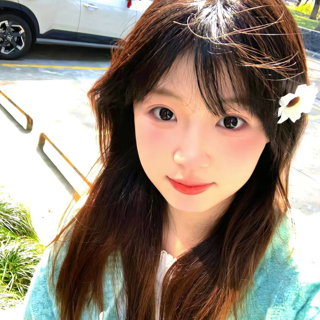 三小一家人